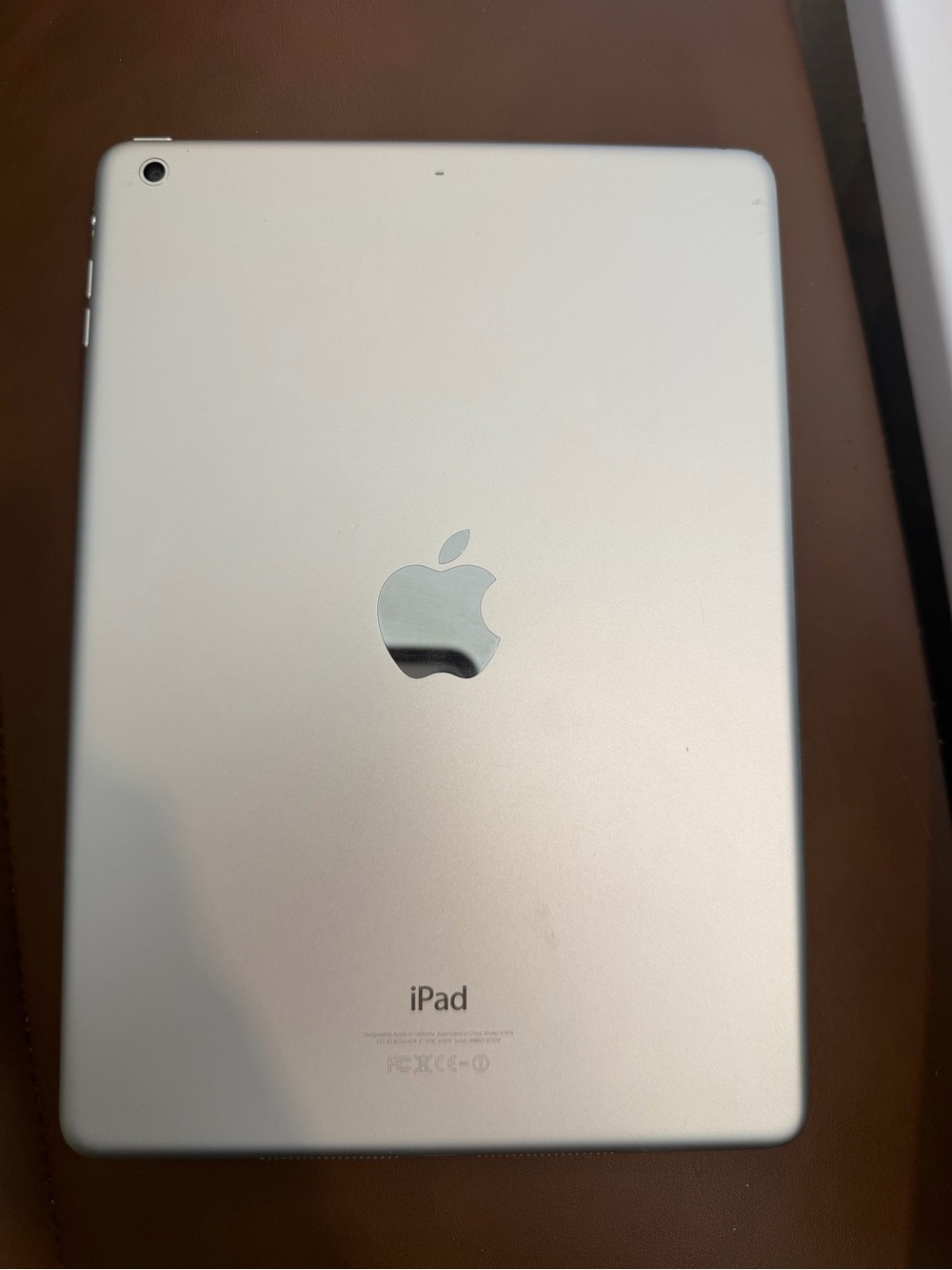 Apple Silver iPad Tablet